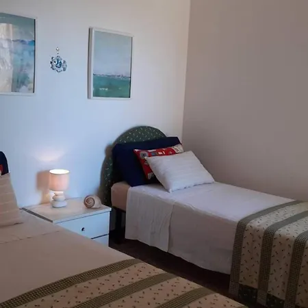 A&B Homes Leuca Lighthouse 펜션 레우카